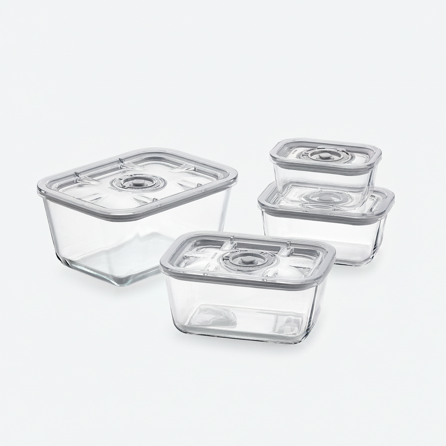 Das Basis-Set mit Vakuumbehältern aus Glas, zusammengestellt, schräg von vorn