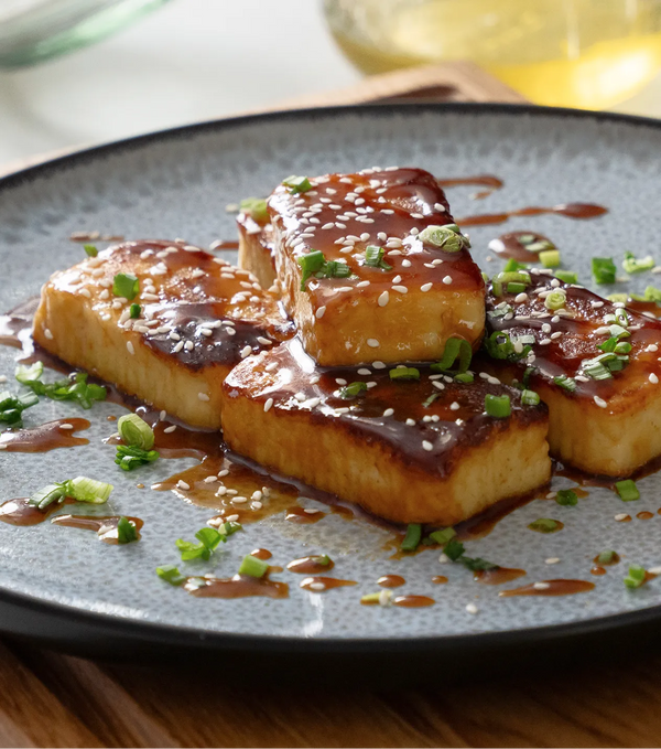 Gebratener Halloumi mit Soja-Honig-Glasur