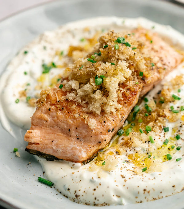 Gebratener Lachs mit knuspriger Haut